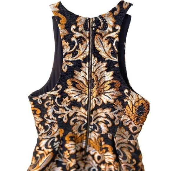 Gianni Bini Elegant Dress w/ lining SzS - Picture 11 of 13